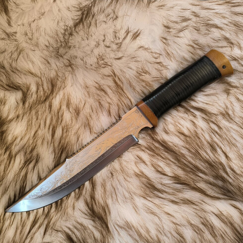 Кованый нож НС-05 (40Х10С2М) гравировка на клинке (Златоуст)