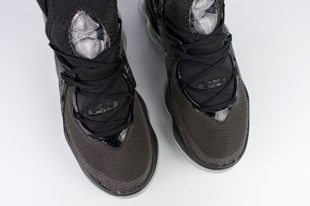 Кроссовки Nike Lebron 19 Black / Green Low