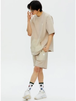 Шорты с нашитыми карманами