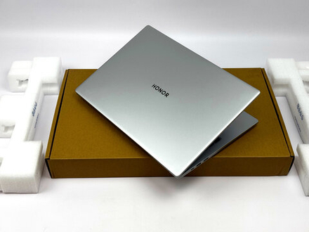 Новый ноутбук Honor Magicbook X16 / Ryzen 5 7640HS / 16GB DDR5 / 512GB / FullHD / Win11 / Русско-Английская клавиатура