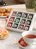 Подарочный набор чая с кусочками фруктов, ягод 12 вкусов 36 штук