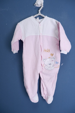 Комбинезон нежный на 1 год
