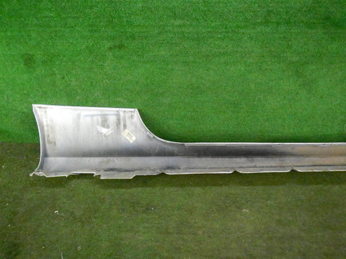 Накладка порога левая Mercedes E C238 (2016-2021)