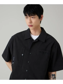 Рубашка с короткими рукавами и 2 карманами с логотипом