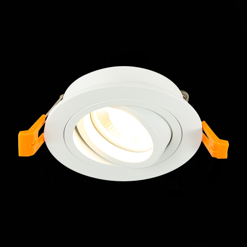 ST251.518.01 Св-к встр. Белый GU10 1*50W  IP20 L90xW90xH27 220V Без ламп