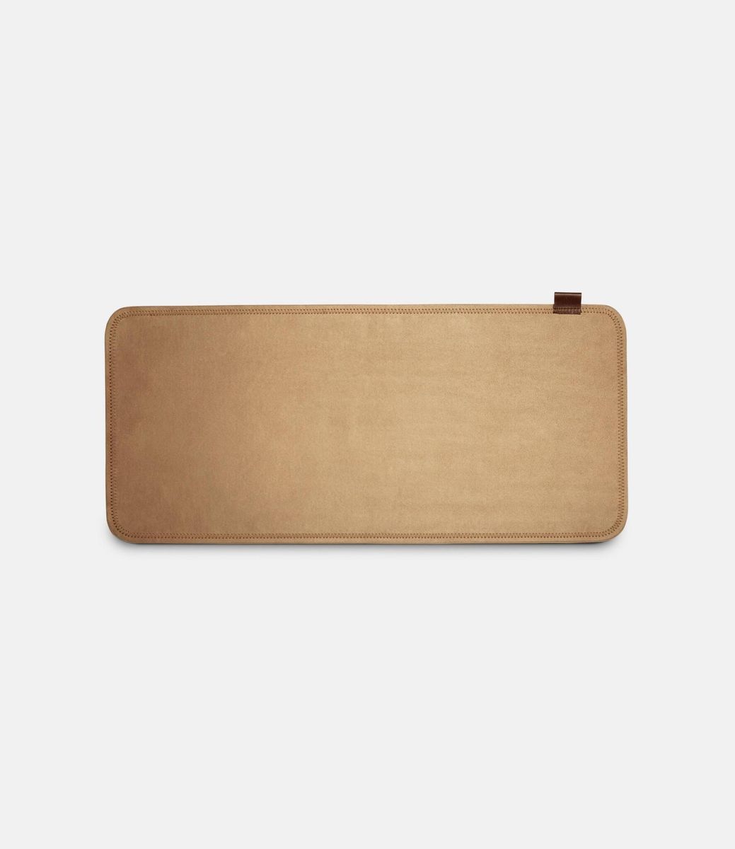 NOOE Suede Desk Beige — коврик для рабочего стола