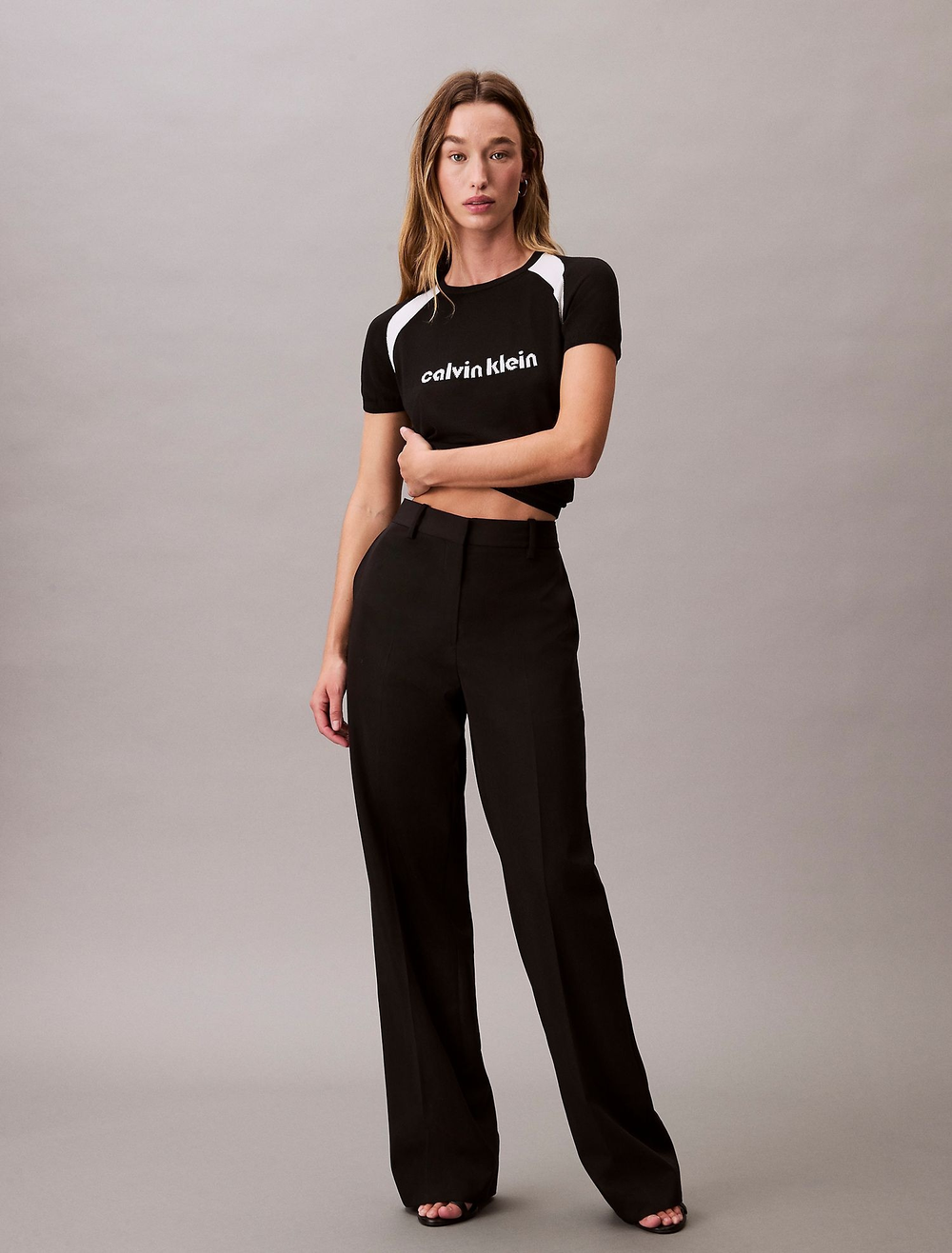 Футболка Calvin Klein Logo Graphic Raglan Sleeve Slim T-Shirt Black