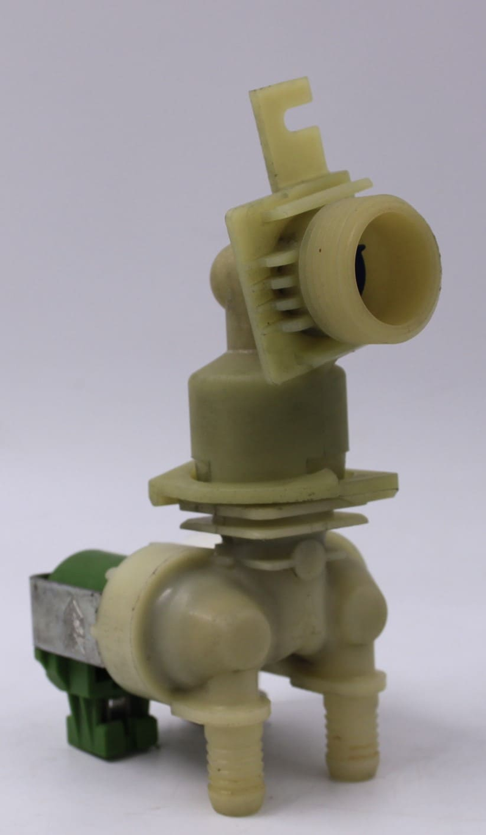 Электромагнитный заливной клапан стиральной машины Electolux 146119801