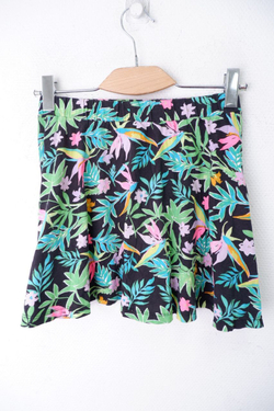 Юбка LC Waikiki с цветами на 11-12 лет