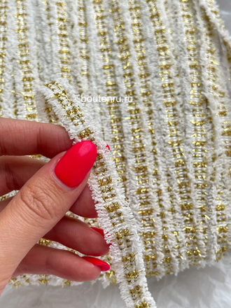 Тесьма белая с золотым люрексом 12 мм