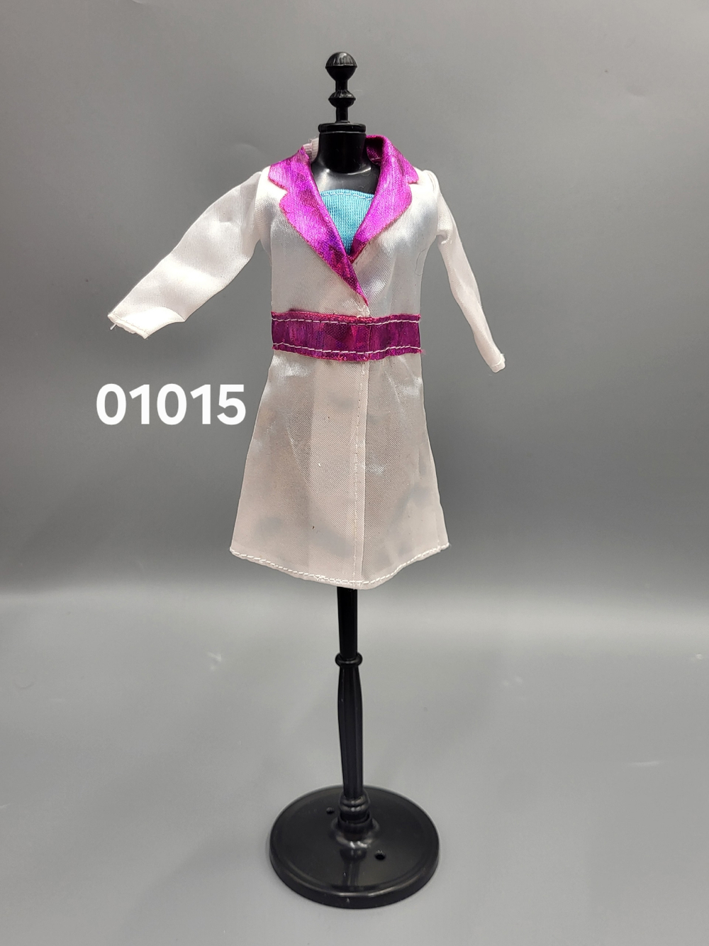 Одежда для куклы Барби винтаж халат 01015