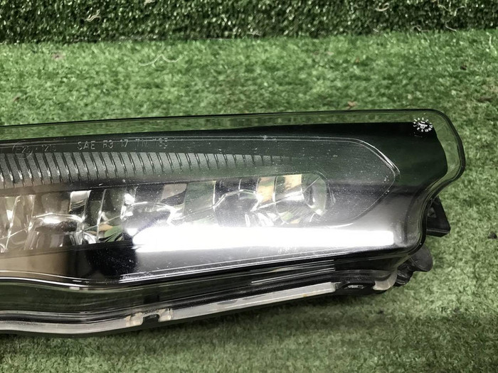 ПТФ правая BMW X3 G01 X4 G02 (2017-2021) LED