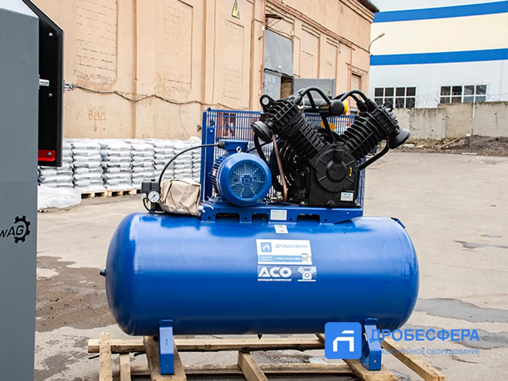 Доступное решение в комплекте: пескоструйная камера + компрессор