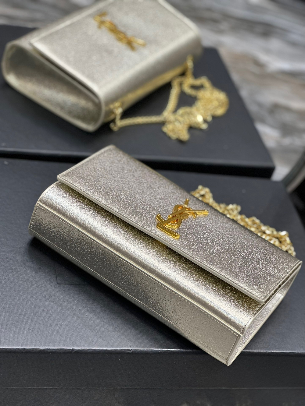 Saint Laurent Kate Medium Bag 24 cm