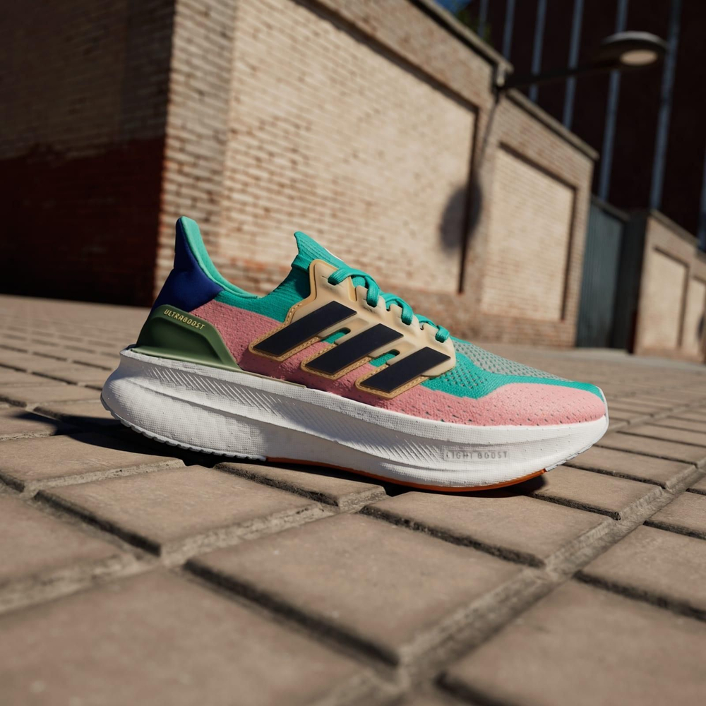 Кроссовки adidas Ultraboost 5.0
