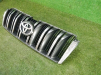Решетка радиатора Toyota Land Cruiser Prado 150 (2009-2013)