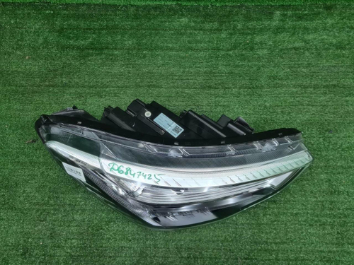 Битая Фара правая Haval Jolion (2021-н.в.) LED