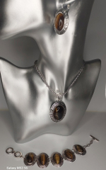 Комплект бижутерии "Тигровый глаз" - Овал (натуральный камень, бижутерный сплав)