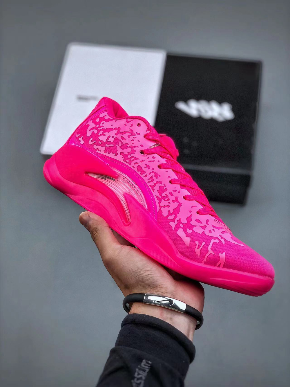 Купить в Москве Air Jordan Zion 3 Triple Pink