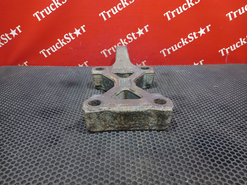 Кронштейн амортизатора заднего правый 2021г.