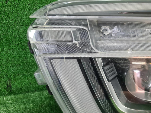 Битая Фара левая Hyundai Creta 2 (2021-н.в.) галоген
