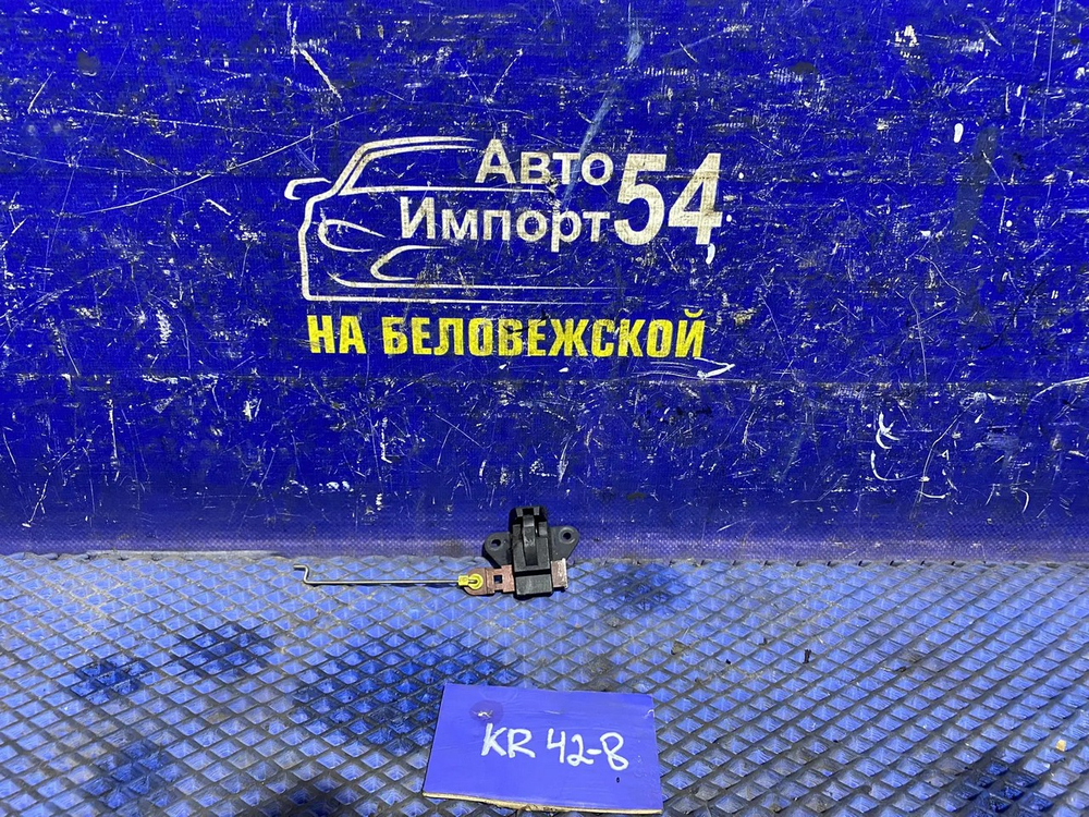 Бардачок пассажирский TOYOTA LITEACE 1999