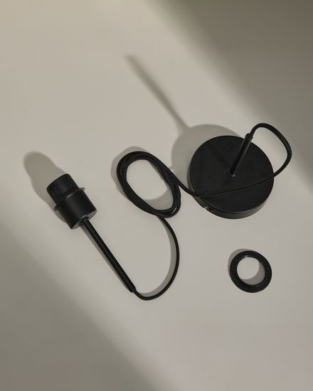 Крепление для металлического потолочного светильника Fulvia с черной отделкой