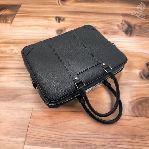 Портфель Louis Vuitton Voyage PM