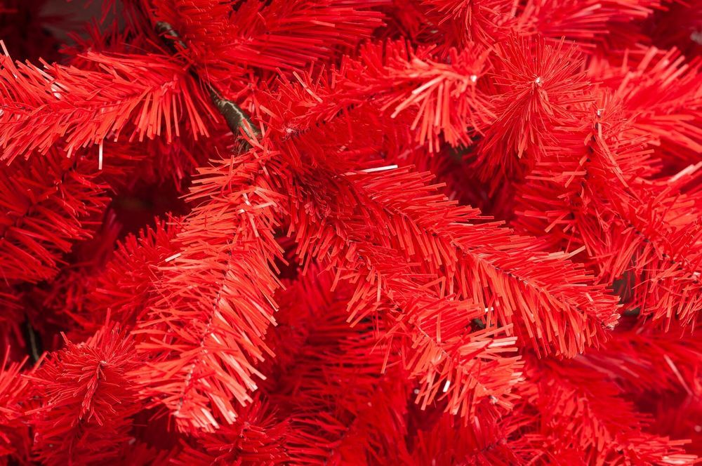 Ель искусственная красная «Огненная» (пвх) 240 см / 2.4 м