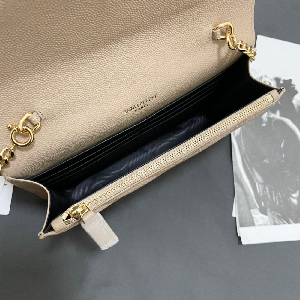 Saint Laurent WOC 19 cm