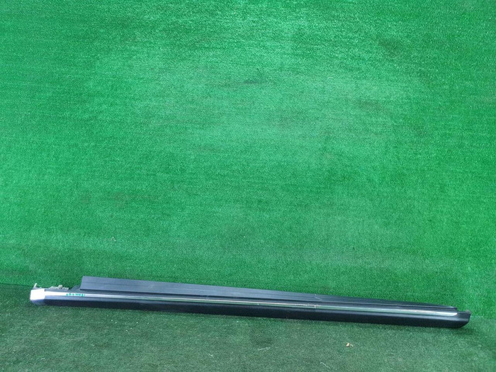 Накладка порога левая Mercedes M GLE W166 (2011-2018)