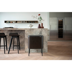 Мусорный бак Bo Touch Bin 11+23л Brabantia Кофейный