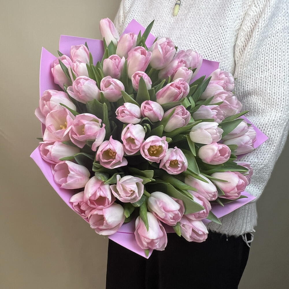 Букет розовых тюльпанов 49 шт.