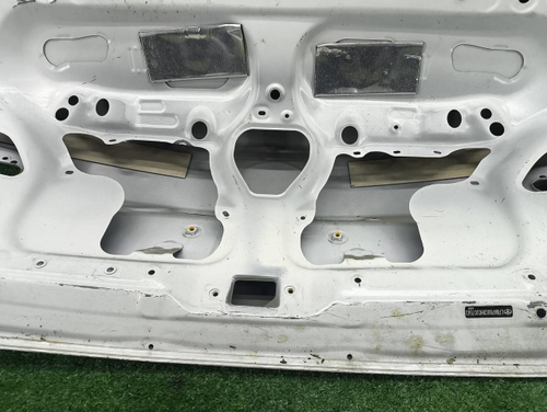 Крышка багажника Toyota Corolla 11 E160 (12-19)