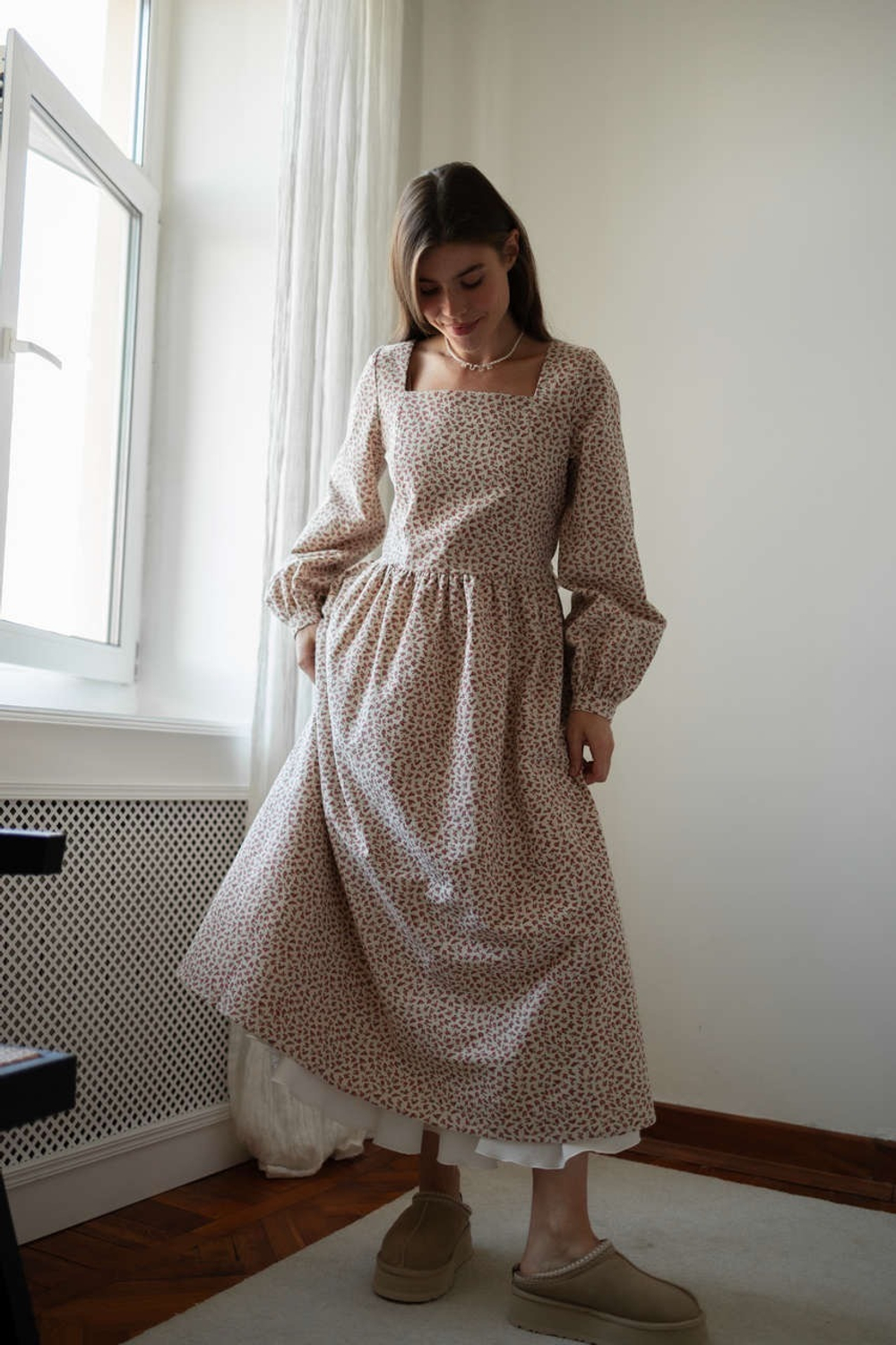 Платье Скарлетт из фланели для беременных и кормящих мам, Кремовый с розовыми цветами