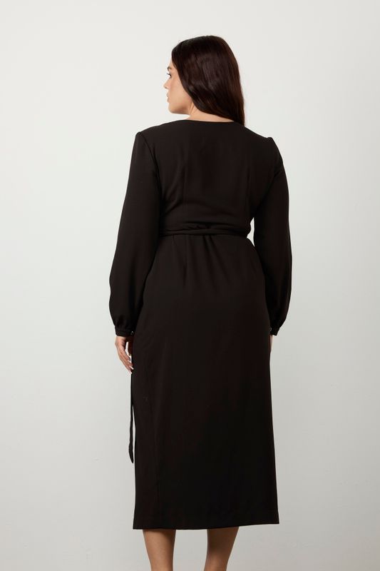 Платье на запах прямого кроя, черный