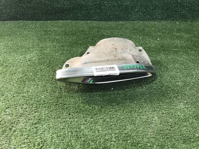 Насадка глушителя правая Mercedes E W213 (2016-2021)