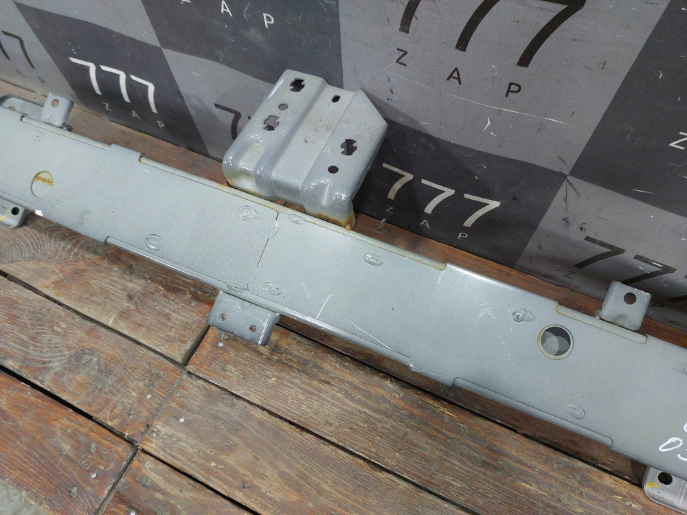 Усилитель переднего бампера Changan UNI-T 21-нв Б/У Оригинал S202F2707010101