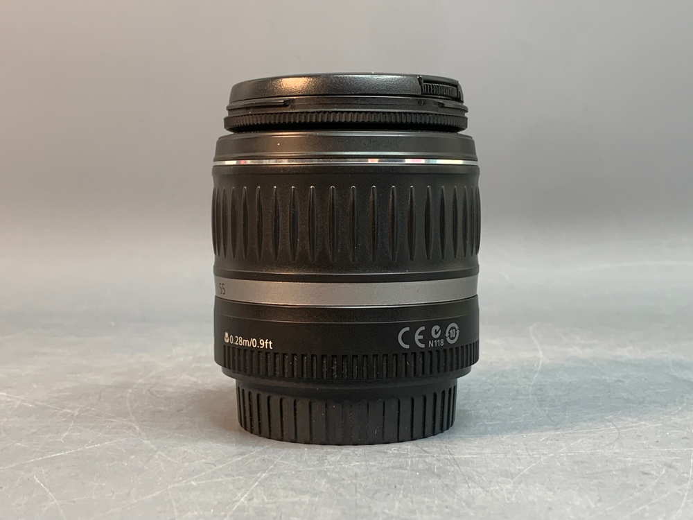 Canon EF-S 18-55mm f/3.5-5.6 II