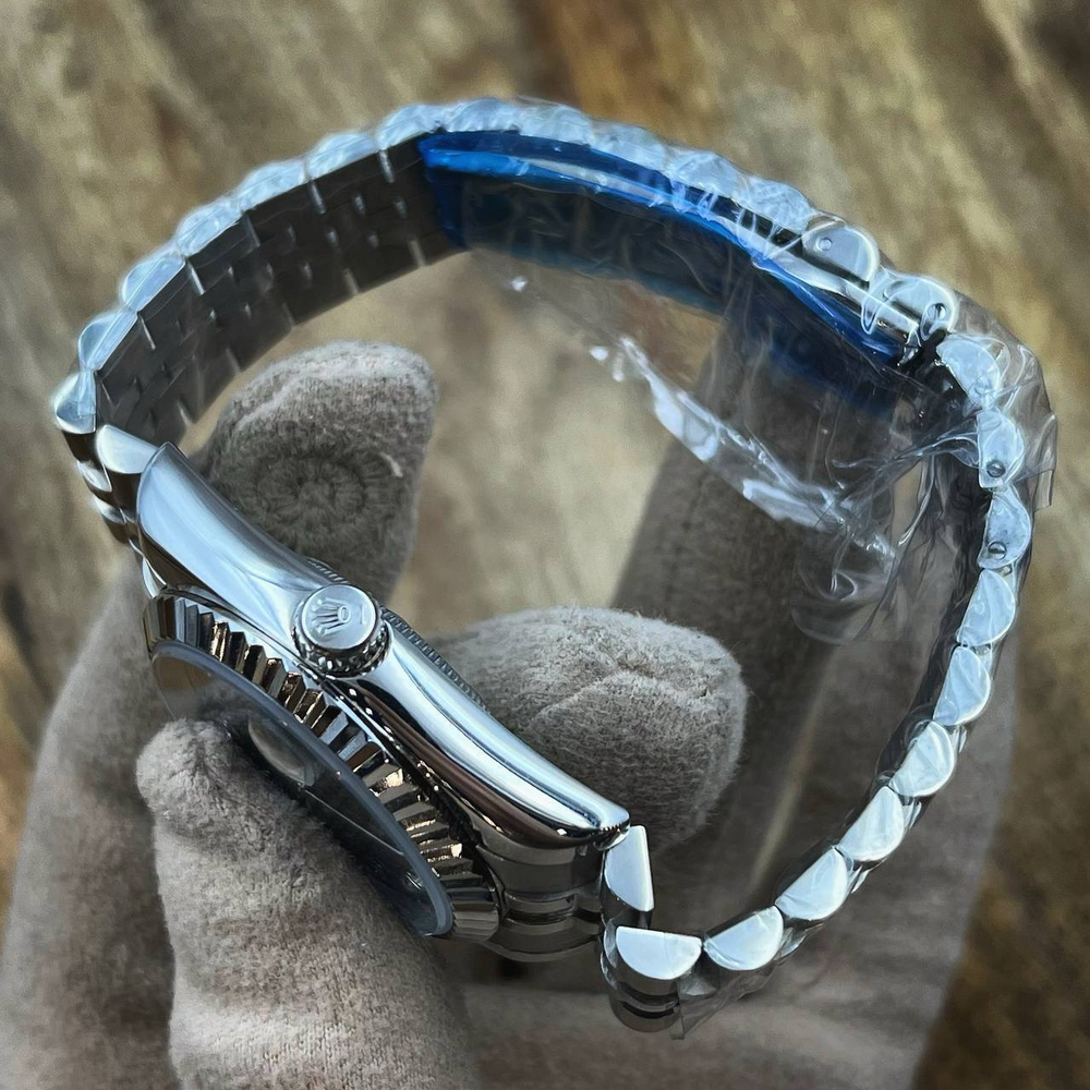 Часы Rolex