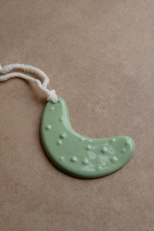 Елочная игрушка Маринованный Огурчик / oforme