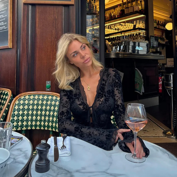 Кружевная кофта