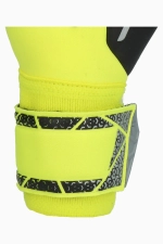 Вратарские перчатки Reusch Attrakt Gold X Evolution