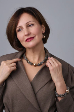 Браслет Византия биколор: золото и графит с карамельной плоской жемчужиной