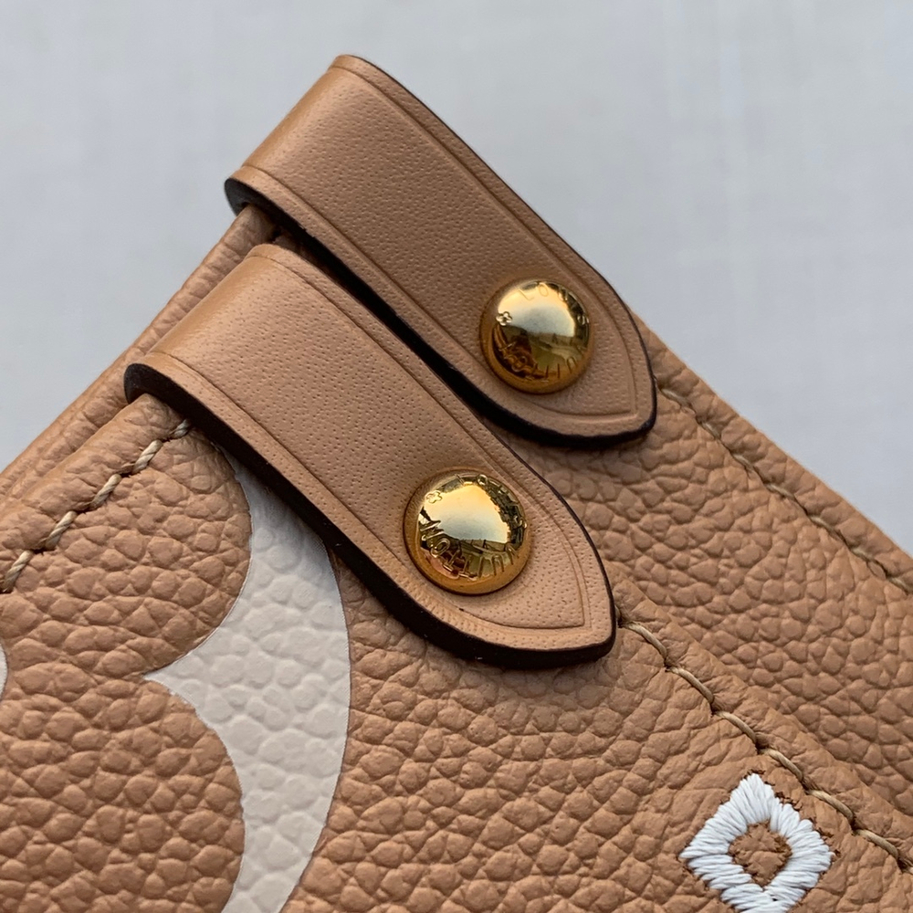 Louis Vuitton Onthego MM