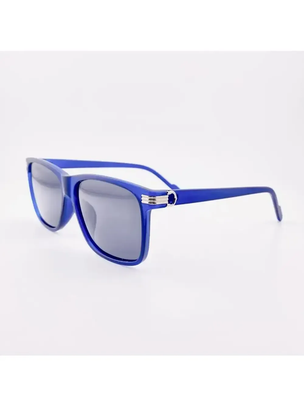 Солнцезащитные очки с поляризацией