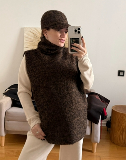 Манишка букле шоколад