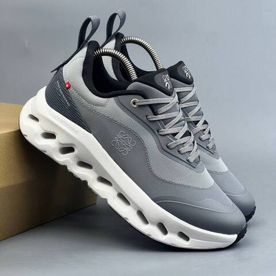 OC Cloudtilt x Loewe