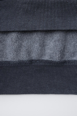 ZARA ТОЛСТОВКА С ЭФФЕКТОМ ПОТЕРТОСТИ KPOP DEMON HUNTERS™ NETFLIX ©, АНТРАЦИТОВО-СЕРЫЙ