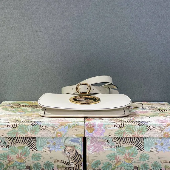Сумка на плечо Gucci Blondie белый